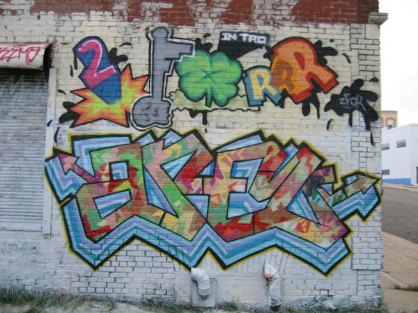 2for Areo graffiti
