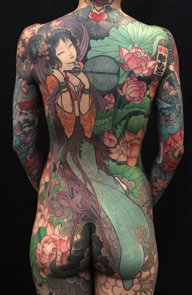 For this week's Tattoo Tuesday we've featured a large Japanese back tattoo