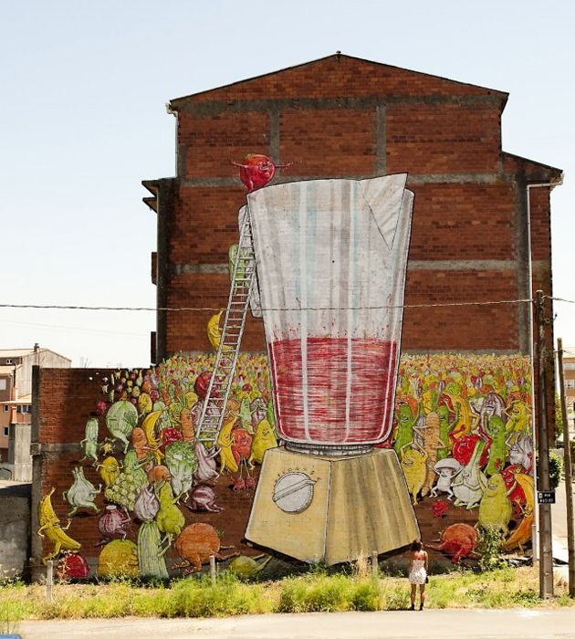 blu veggie mural spain