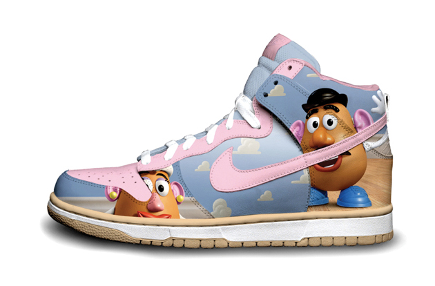 nike dunk toy story