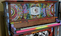 Chor Boogie Paints a Piano